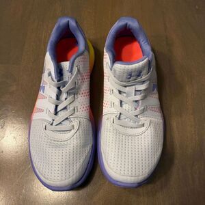 Under Armour GPS Fuel 2 Size 3Y Gray Purple Slip On